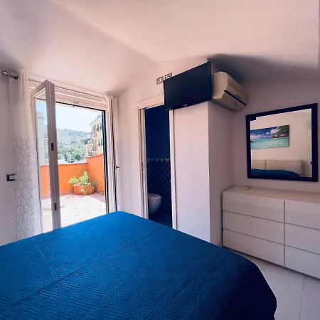 Molly Porto Santo Stefano (Grosseto)